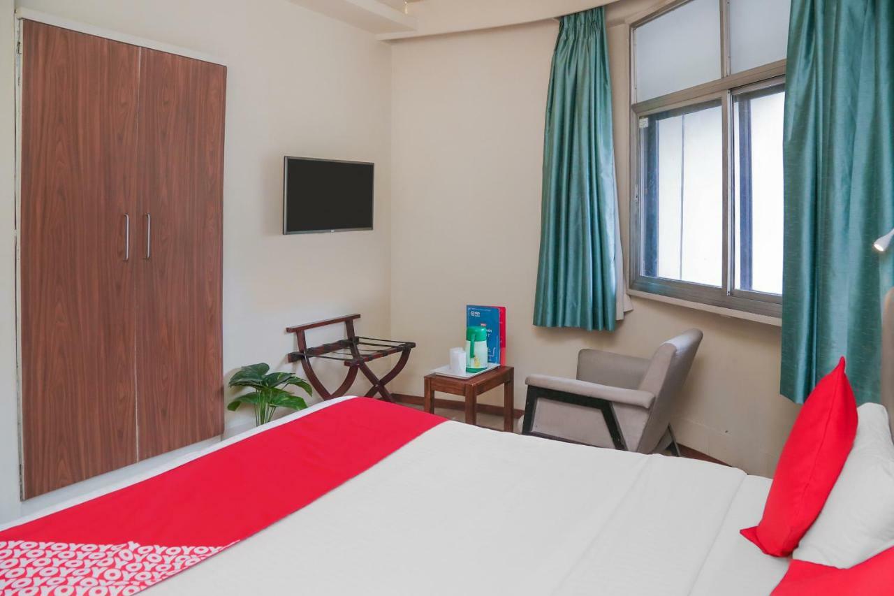 פונה Oyo 6429 Hotel Pearl מראה חיצוני תמונה